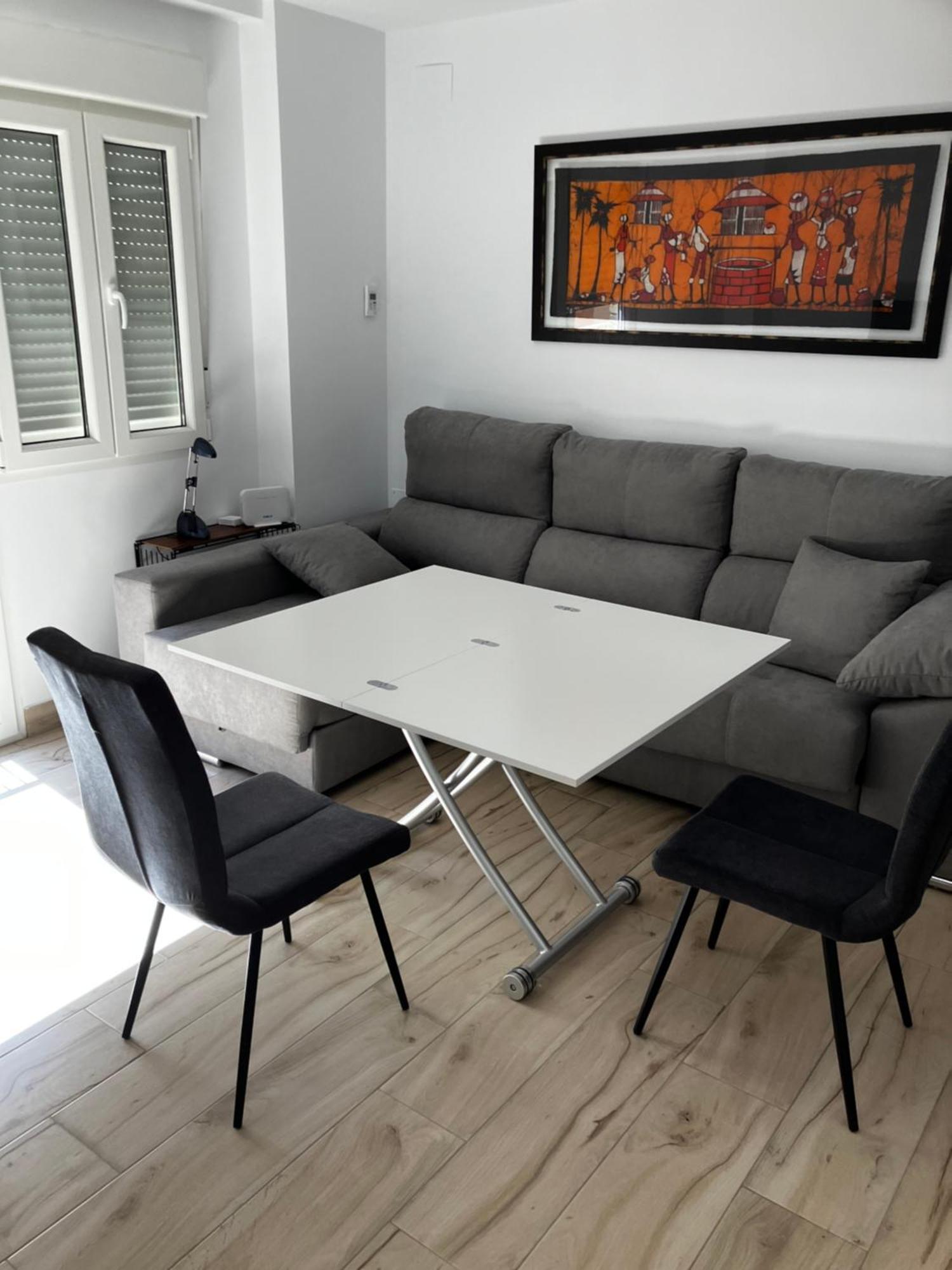 Apartamento En Camino De Ronda De Dos Habitaciones Y Salon 그라나다 외부 사진