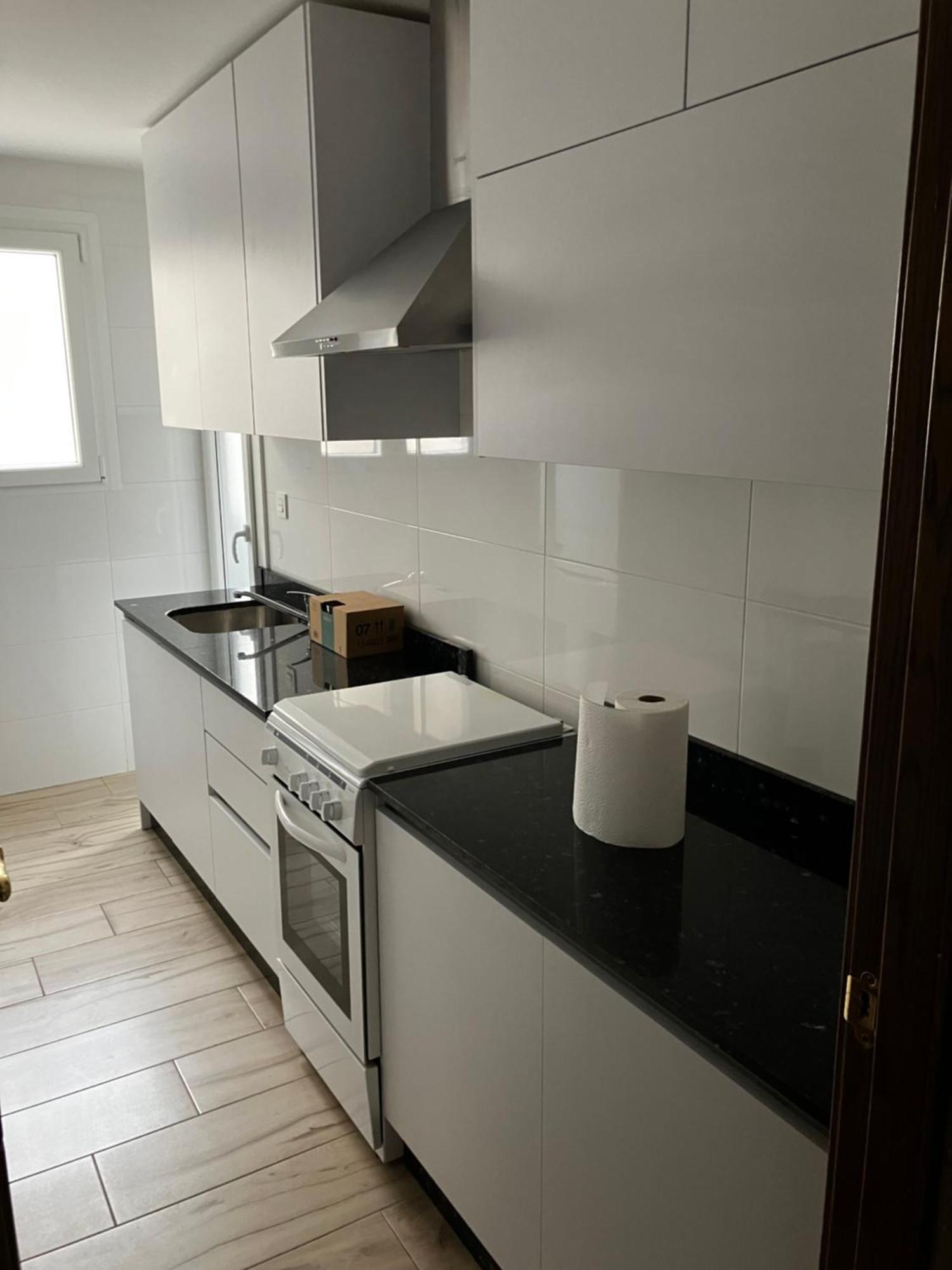 Apartamento En Camino De Ronda De Dos Habitaciones Y Salon 그라나다 외부 사진